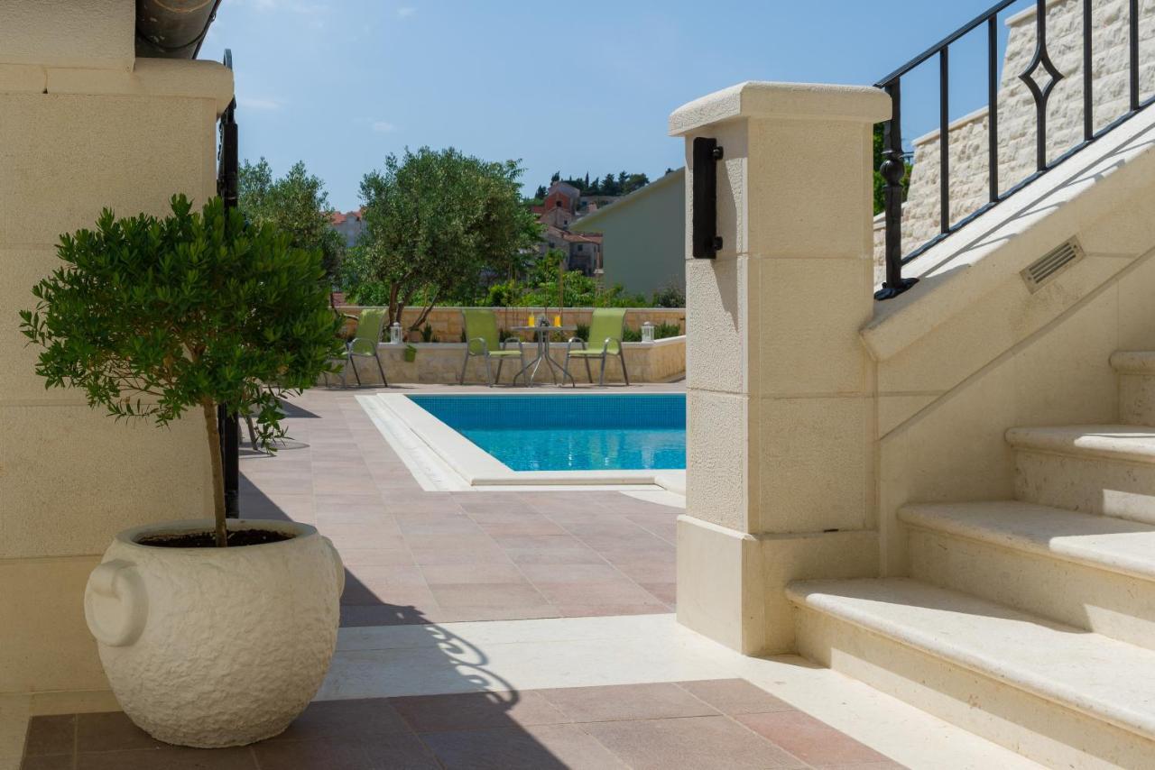Villa Kogo Hvar Town Bagian luar foto