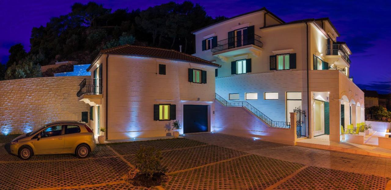 Villa Kogo Hvar Town Bagian luar foto
